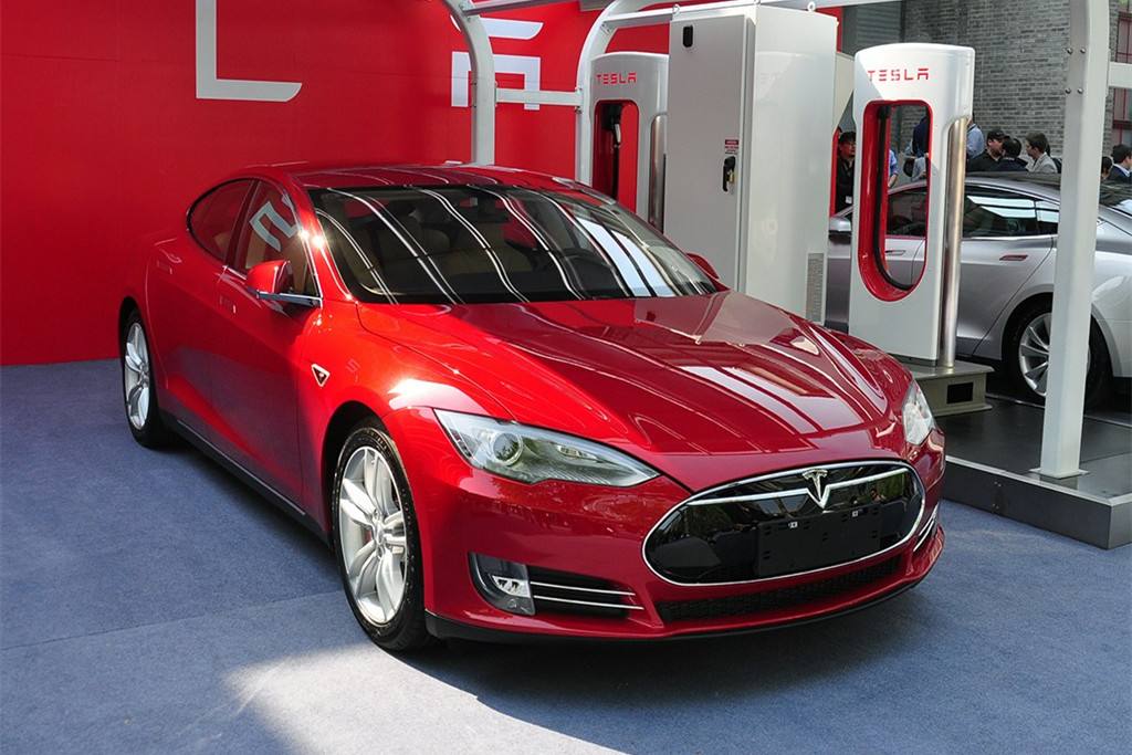 2 dead and 1 wounds! After another month Tesla accident again, the United States authorities launched the investigation.
